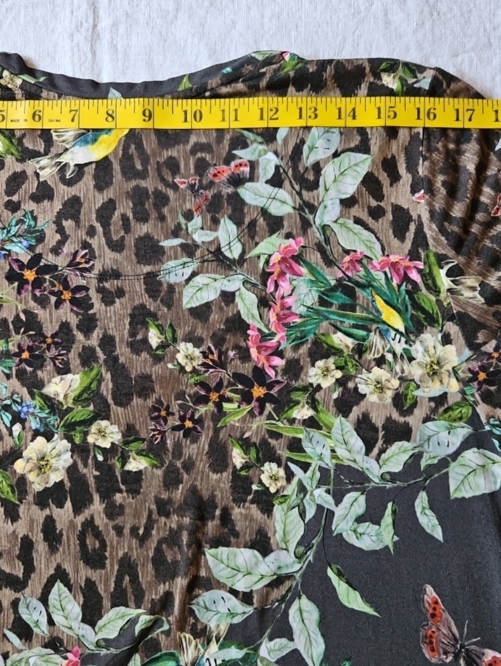 Johnny Was Ash Bird Floral & Leopard Print V-Neck Long Sleeve Top Tee Sz Medium - Picture 7 of 14